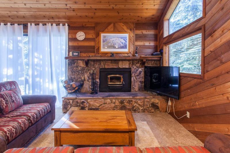 Snowflower # 62 - Townhome Mammoth Lakes