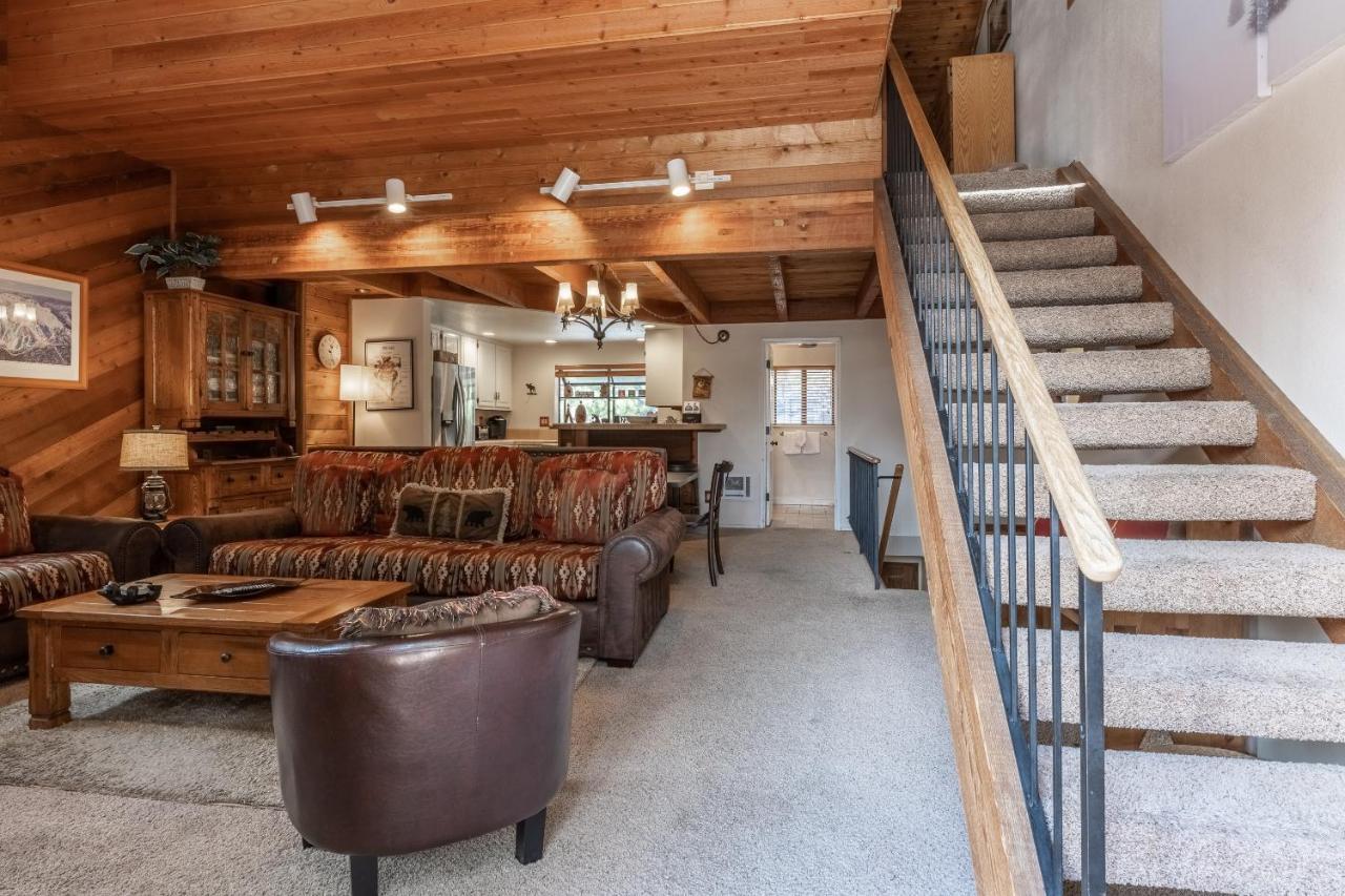 Snowflower # 62 - Townhome Holiday home *