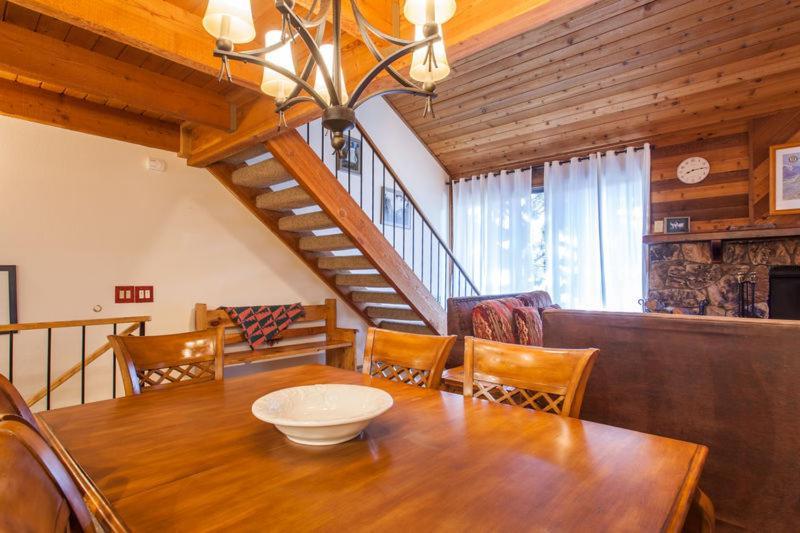 Snowflower # 62 - Townhome Holiday home *